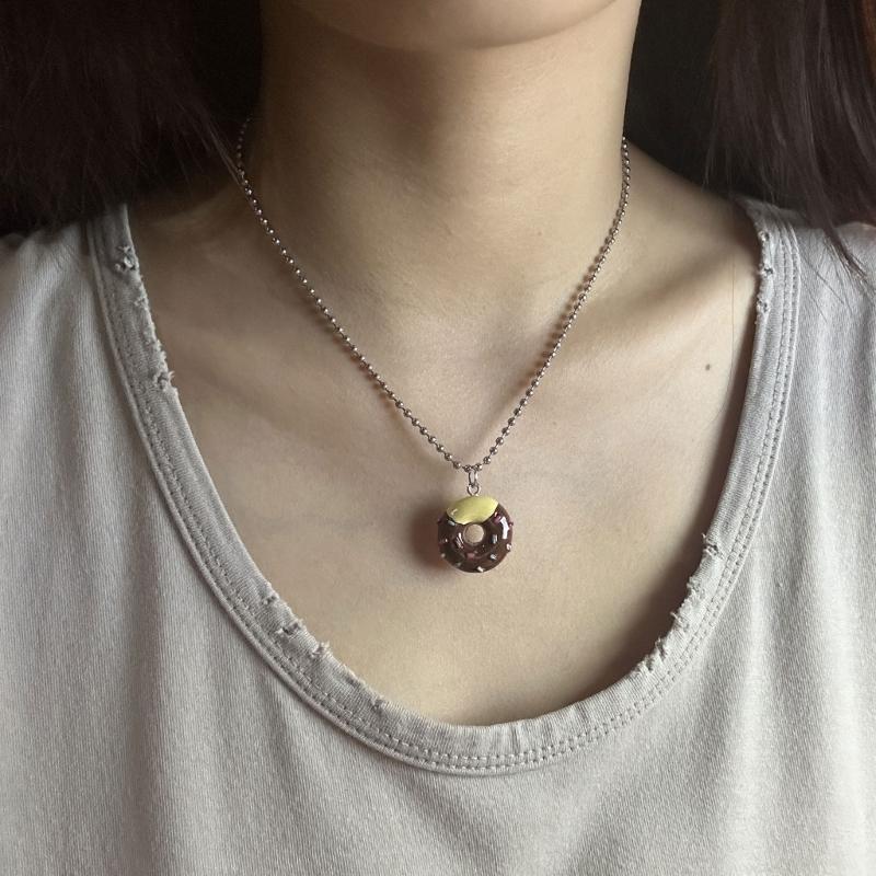 Sweet Cool Acrylic Mini Donuts Pendant Necklace Funny Choker Metal Bead Chain Charm Necklace Neck Chain Fashion Jewelry