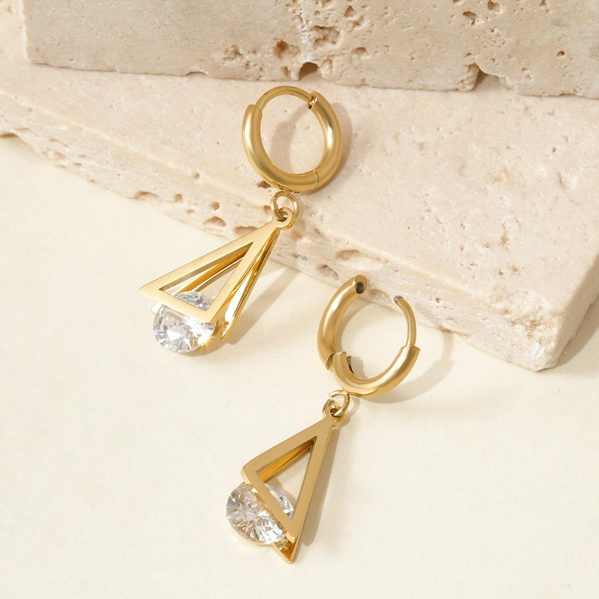 Fashion Diamond-encrusted Stainless Steel Hoop Earrings European American High-grade Diamond Electroplated Women 14k
