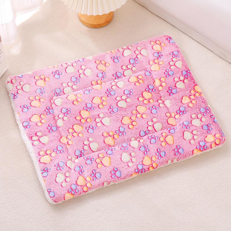 Winter Warm Pet Bed: Dog & Cat Sleeping Mat Blanket