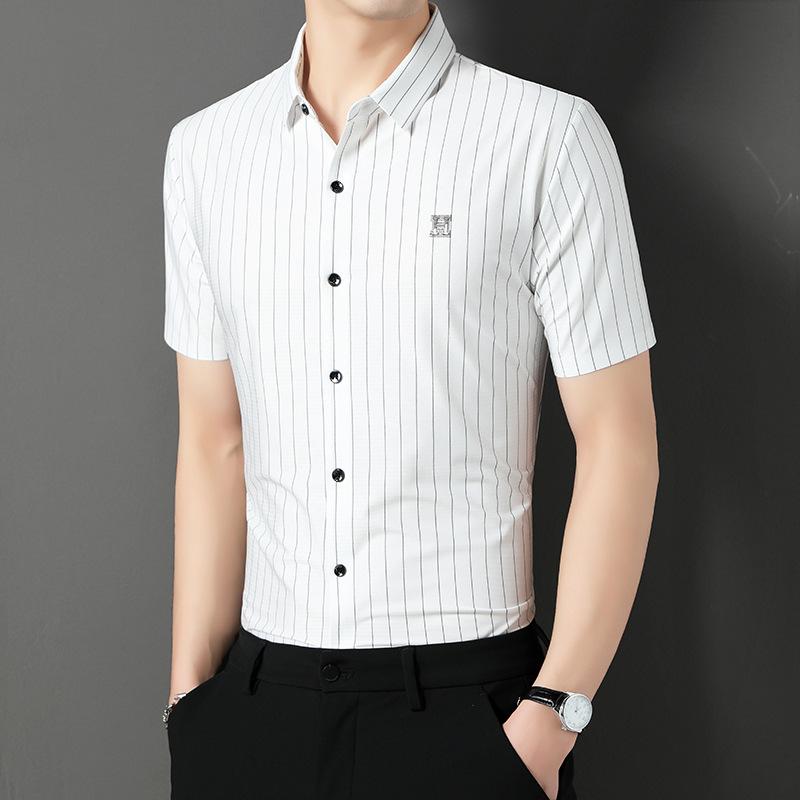 New Summer Men's Seamless Shirt Simple Body Thin Short Sleeve Striped Men's Shirt