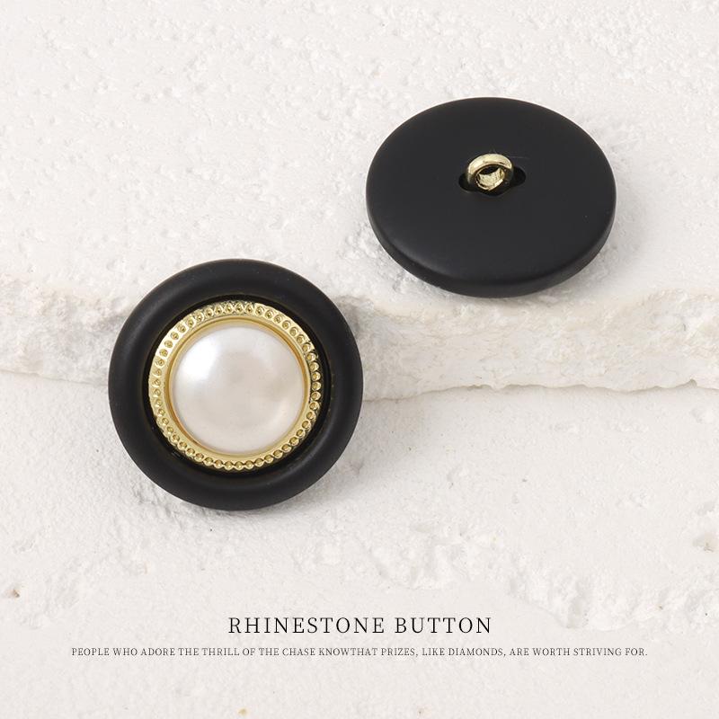 

5pcs Xiaoxiangfeng Metal Resin Combination Button Round Pearl Button Woolen Coat Trench Coat Suit Jacket Button 17Mm Gold + Black