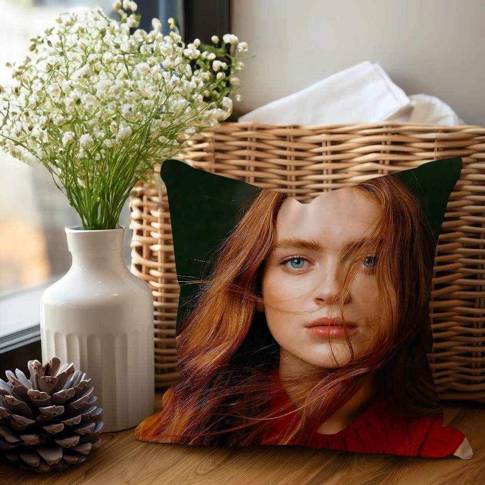 S-Sadie Sink Schauspieler Kissenbezug Toon Geschenk Kissenhülle Schlafzimmer Zuhause Sofa Stuhl Sitz Dekor Kissenhülle