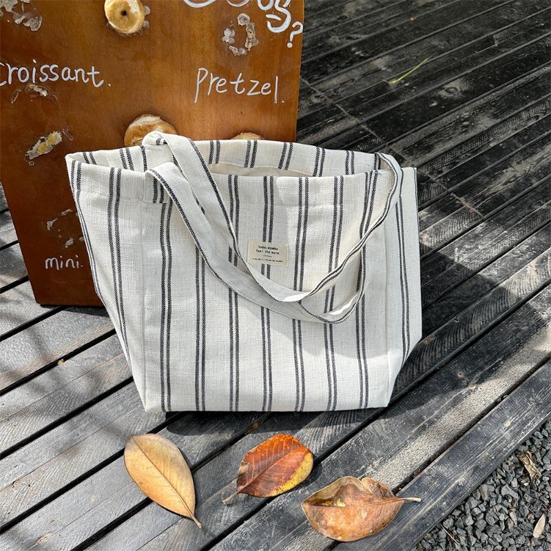 

42 large-capacity fashionable contrasting striped tote bag spring and summer striped casual bag shoulder canvas bag
