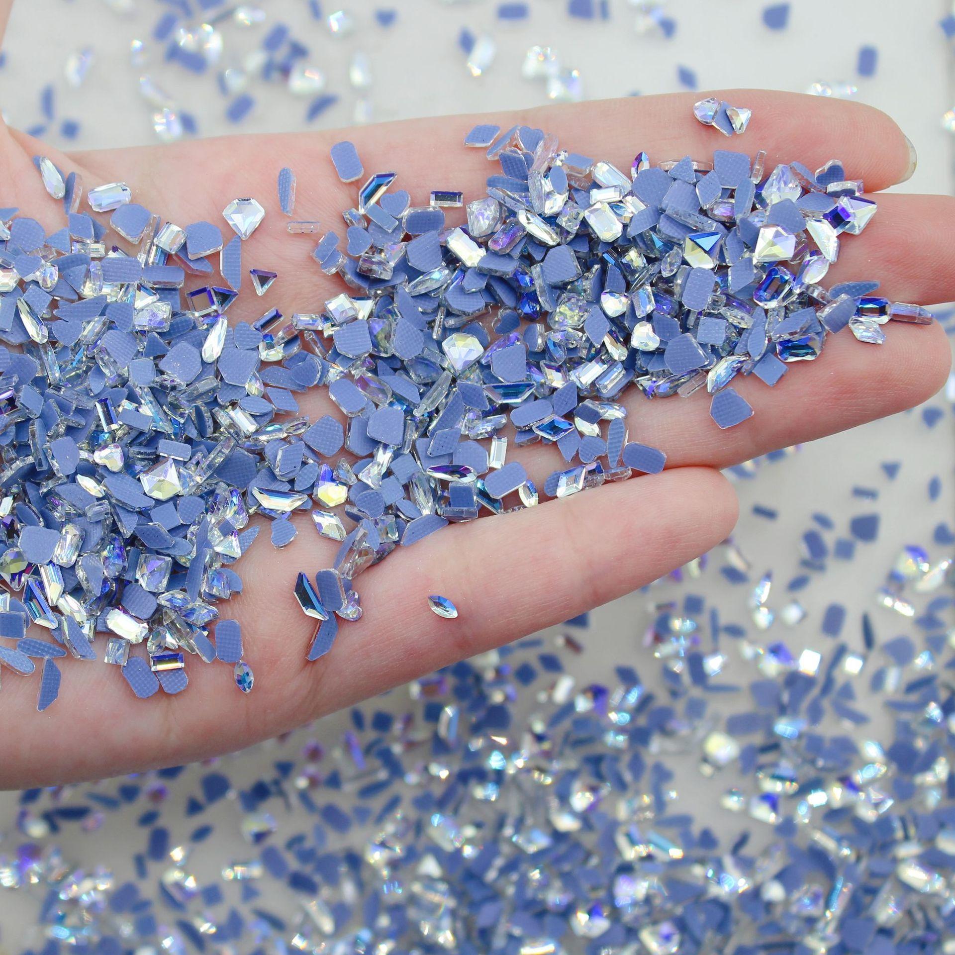 

Yiwu Nail Art Diamond Mixed Mini Small Nail Art Flat Bottom Special-Shaped Diamond Mixed K9 Champagne Nail Art Jewelry 100pcs/bag