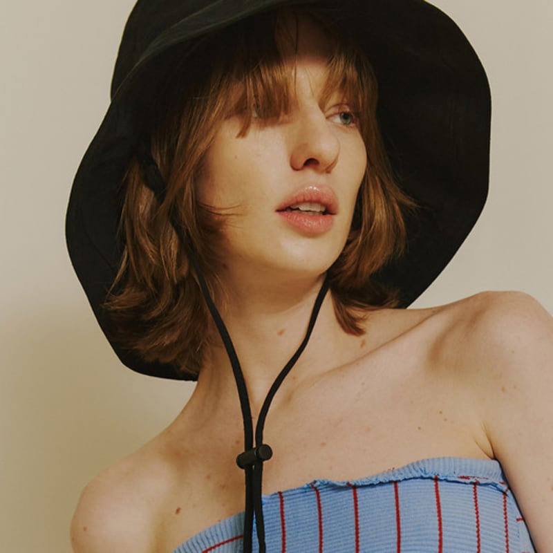 

poesiedame [Укрытие] Широкая панама черного цвета FREE