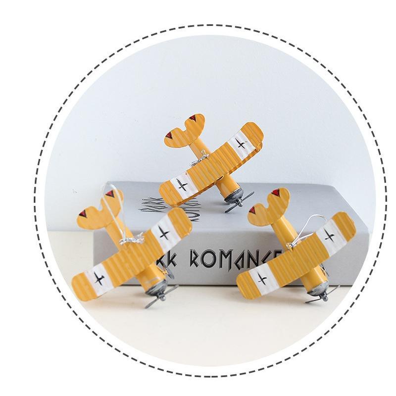 Vintage Schmiedeeisen Kleine Flugzeug Modell Ornamente Kreative Auto Innen Zinn Flugzeug Hause Desktop Dekoration Handwerk Ornamen