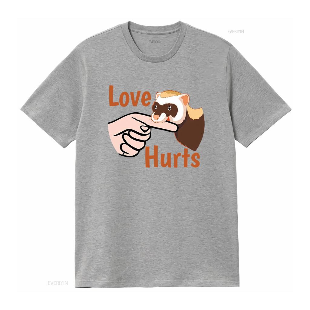 Love Hurts Cute Ferret Biting Finger T shirt vintage Washed Stretched Soft Versatile Comfortable streetwear Stylish homme