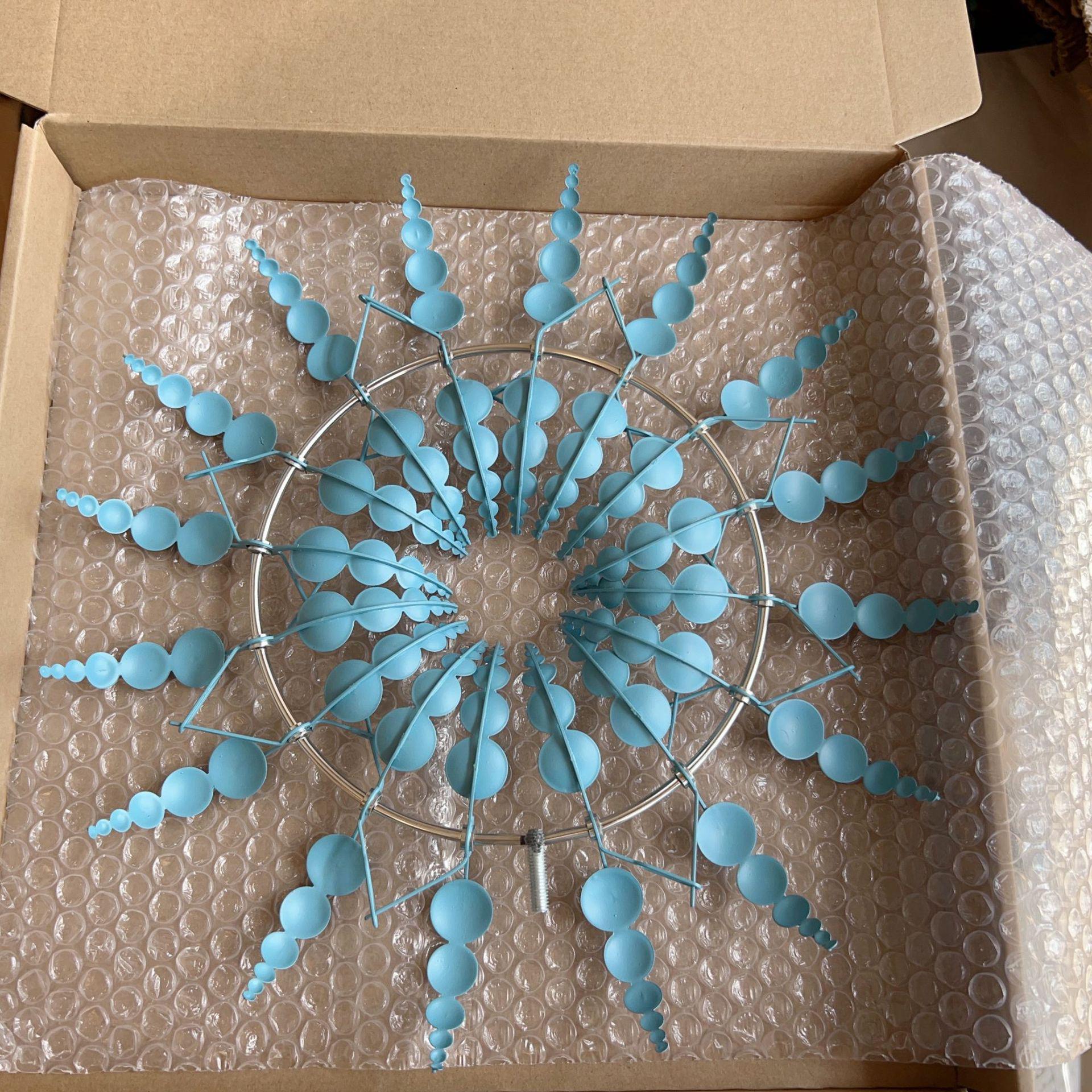 

Creative Outdoor Wrought Iron Windmill: Rotating Metal Garden Decoration