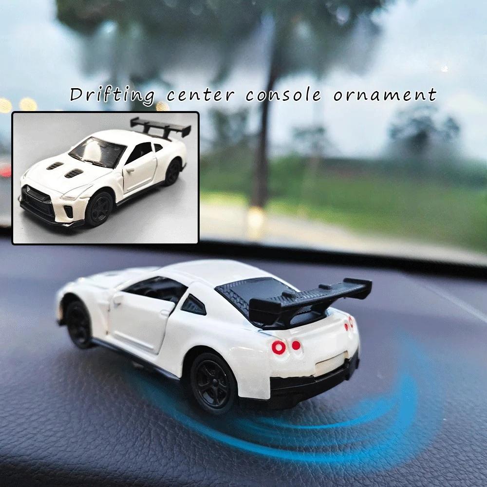 Autospielzeug Driften Drehende Ornamente Auto Armaturenbrett Drehendes Rennmodell Deko Auto Individualität Mitte Dekorative Ornamente