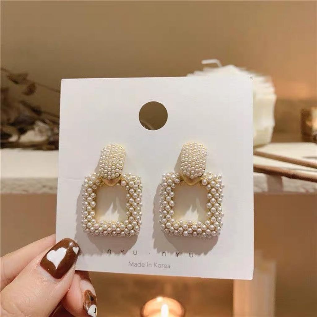 925 Silver Needle Temperament High-end Full Diamond Pearl Earrings Women's ins Wind Geometric Earrings Korean Light Luxury Earrings
