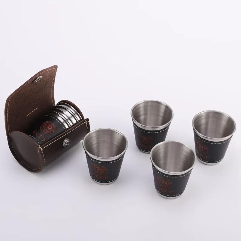 Kieliszek do wódki, 304 PU Etui Stal Nierdzewna Kubek na Wino Przenośny na Pas Spersonalizowany Kieliszek do Likierów i Alkoholi 4 szt. Zestaw Kieliszków do Shotów 70ml