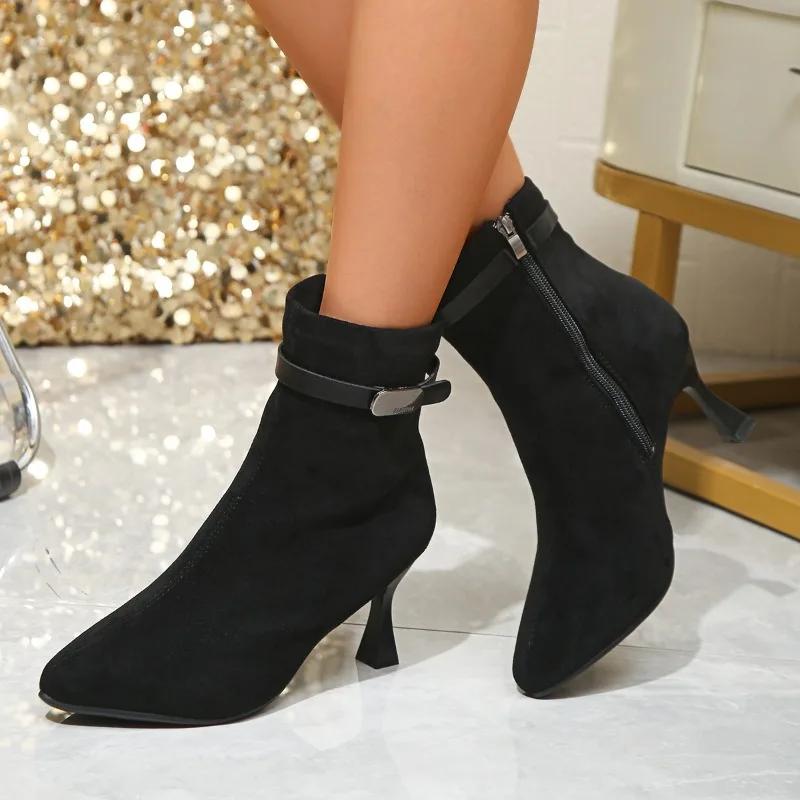 Autumn and Winter New Pointed Toe Boots Temperament Fashion Zipper Fashion Women s Booties 2026 New 35
