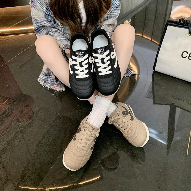 Retro German training shoes women's 2025 autumn new thick-soled versatile casual and lightweight Forrest Gump shoes popular height-increasing sports