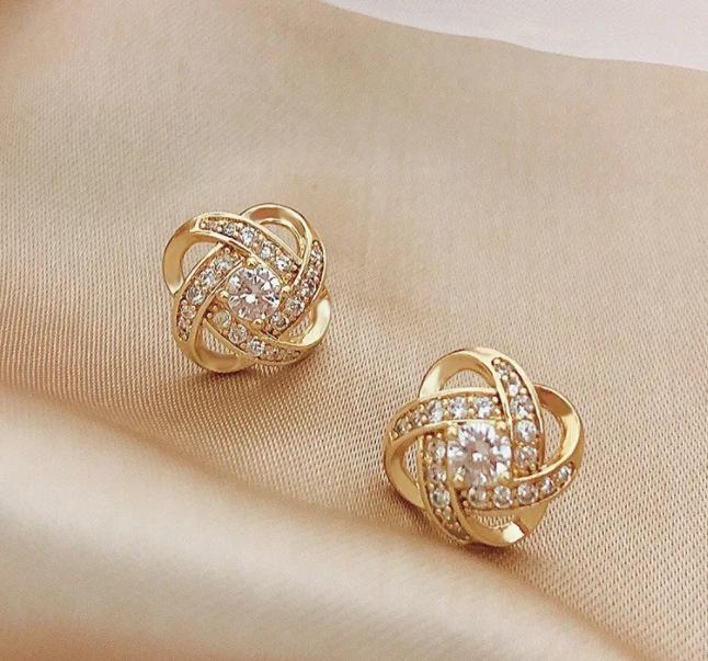 Silver Needle Zircon Geometric Tassel Earrings: Luxurious High-End Fashion Earrings for Women