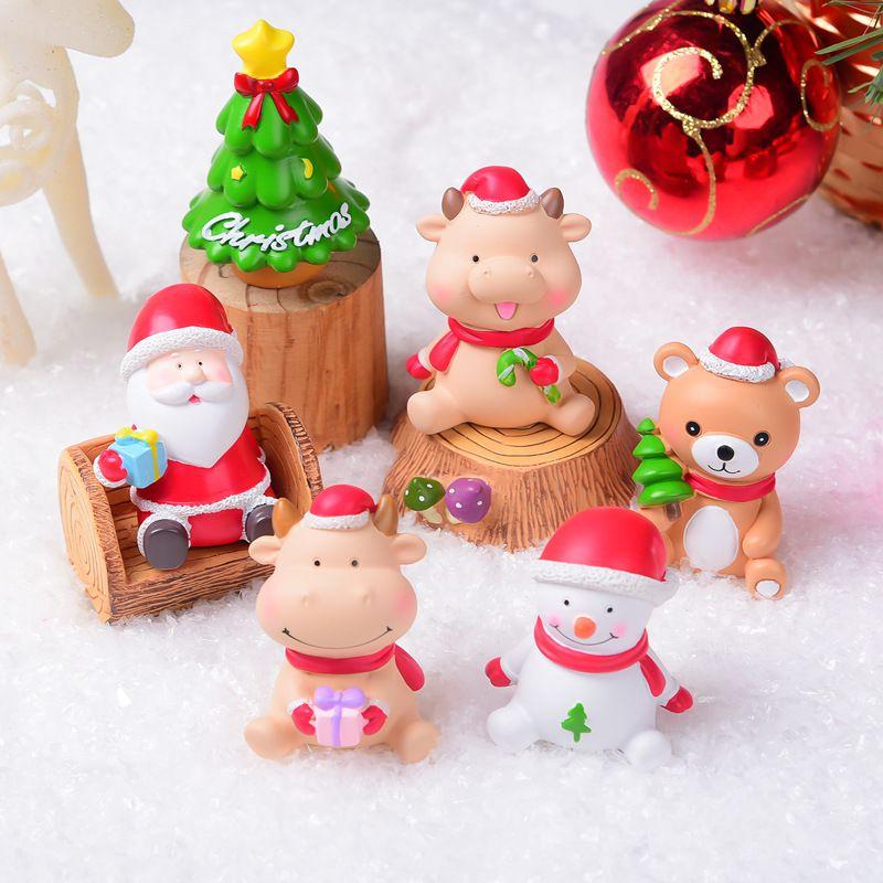 High-quality Resin Christmas Ornament Santa Claus Deer Winter Decoration Gift
