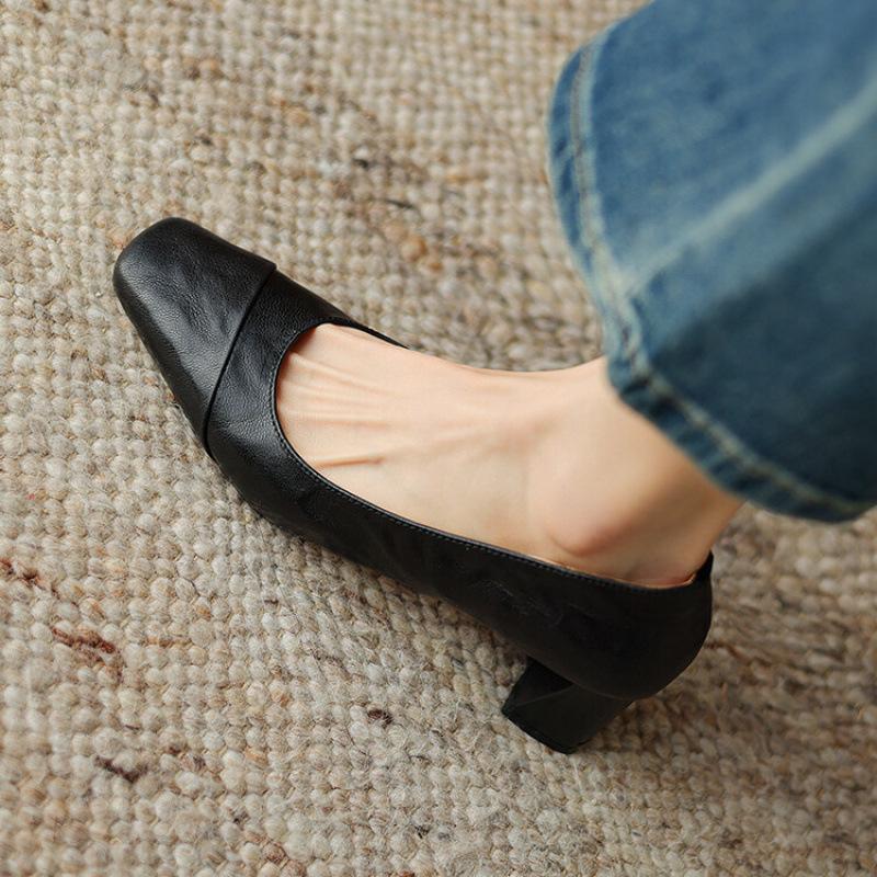 

Новые модные туфли-лодочки на среднем каблуке, женские коричневые туфли на квадратном каблуке, кожаные туфли-лодочки на все сезоны, женские туфли из овчины, туфли с круглым носком и маленькие кожаные туфли 39 чёрный