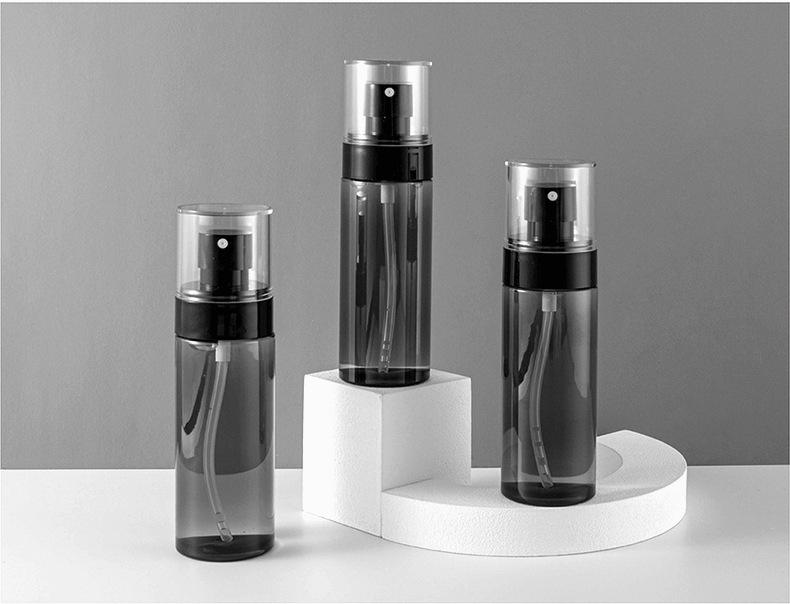 

Дорожный флакон-спрей с ультрамелким распылением для увлажнения лица и снятия макияжа