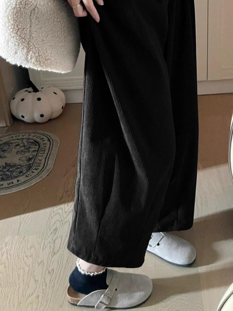 Retro Japanese Loose Fit Plus Size Corduroy Harem Pants for Women
