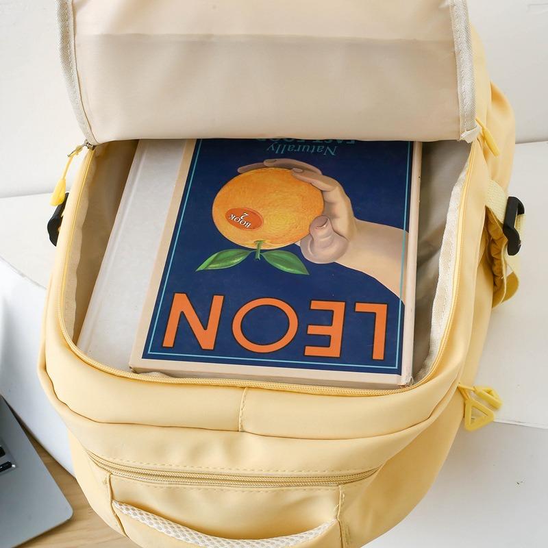 Today's Popular Backpack, New Schoolbag, Sweet Backpack.