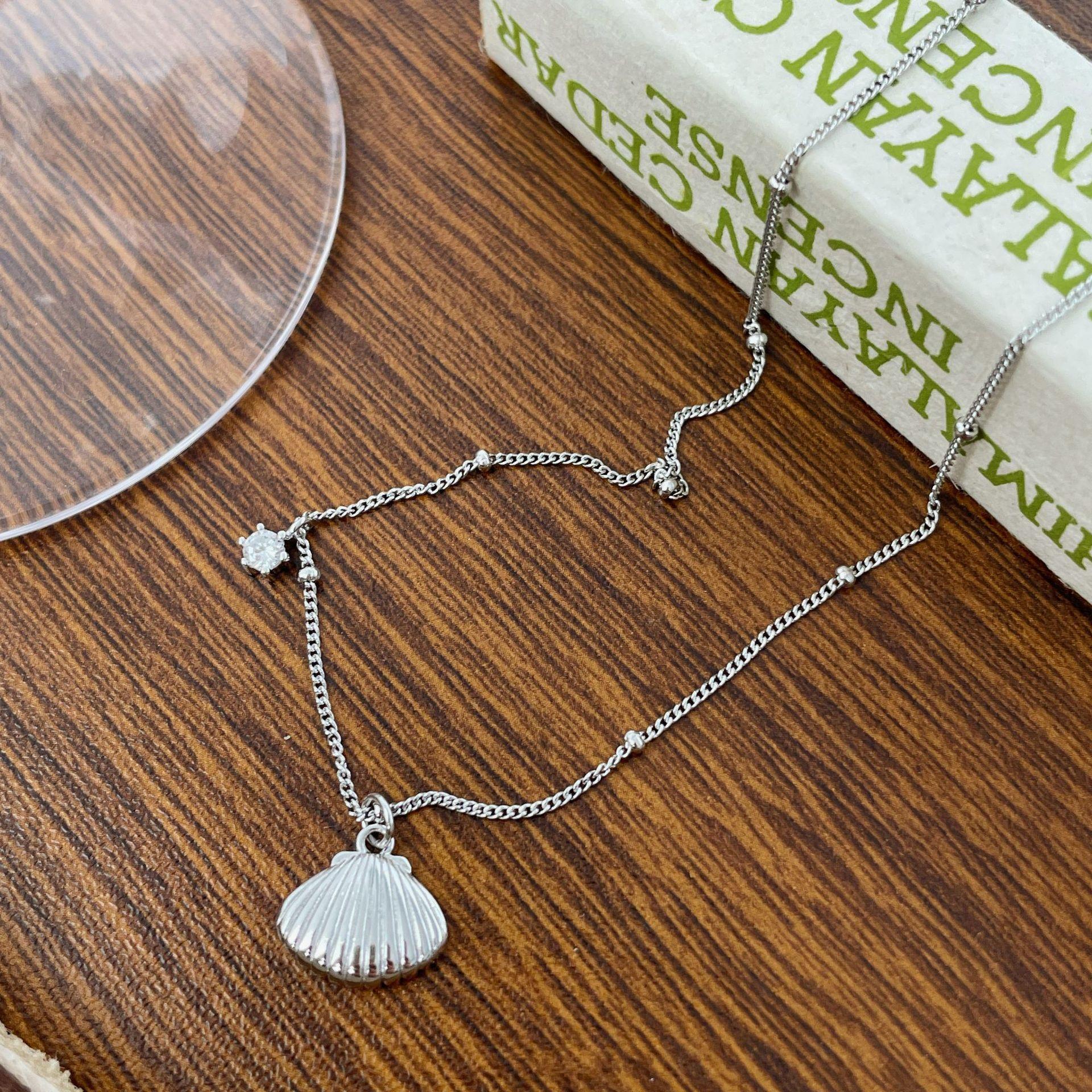 

French shell necklace S925 sterling silver exquisite mini pendant Dongdaemun hot-selling collarbone chain 925 silver платиновый