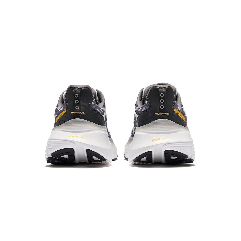 SAUCONY Průvodce 17 Stabilita Pohodlné odpružení Běžecký trénink Nízký svršek Boty na dlouhé vzdálenosti Unisex tenisky Bílá Šedá Černá S20936-500