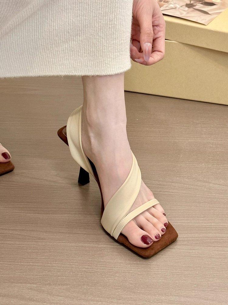 Open-toed word with beautiful sandals women's summer wear temperament high-heeled slippers cool slippers