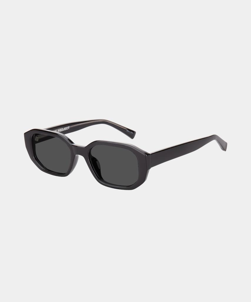 Binikeupeulojegteu Luba C1 Black