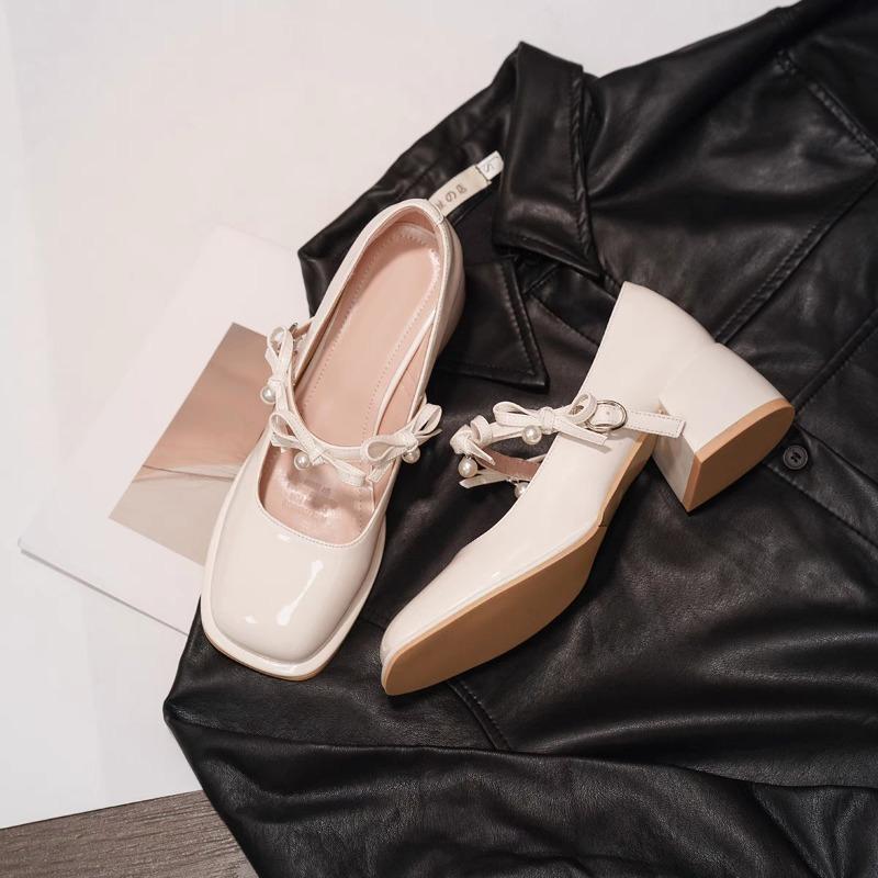 Fashion 2025 New High Quality Shoes Woman Flats Elegant Shallow Mouth Pearl Decorateion Dress on Heels Beading Butterfly-knot