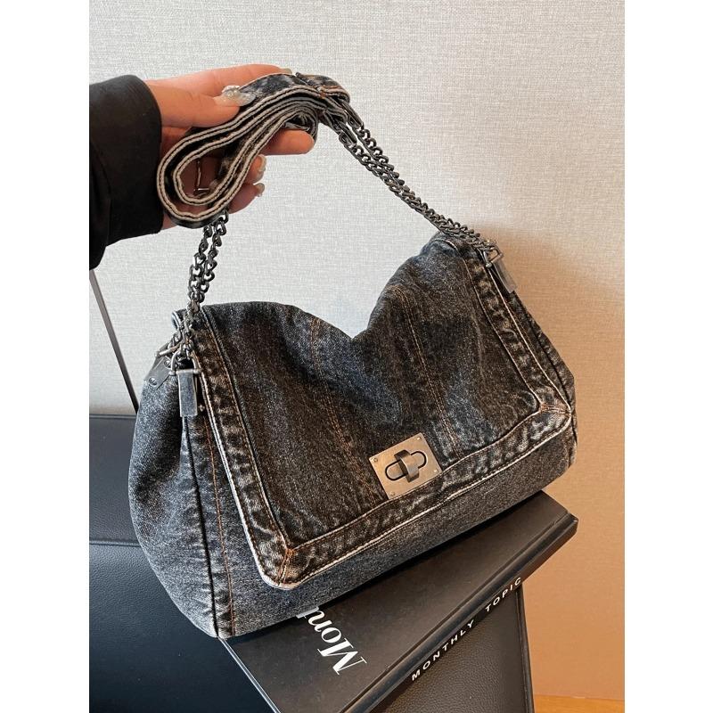 Retro Casual Denim Women's Bag New Senior Chain Shoulder Bag Large Capacity Commuter Tote Bag