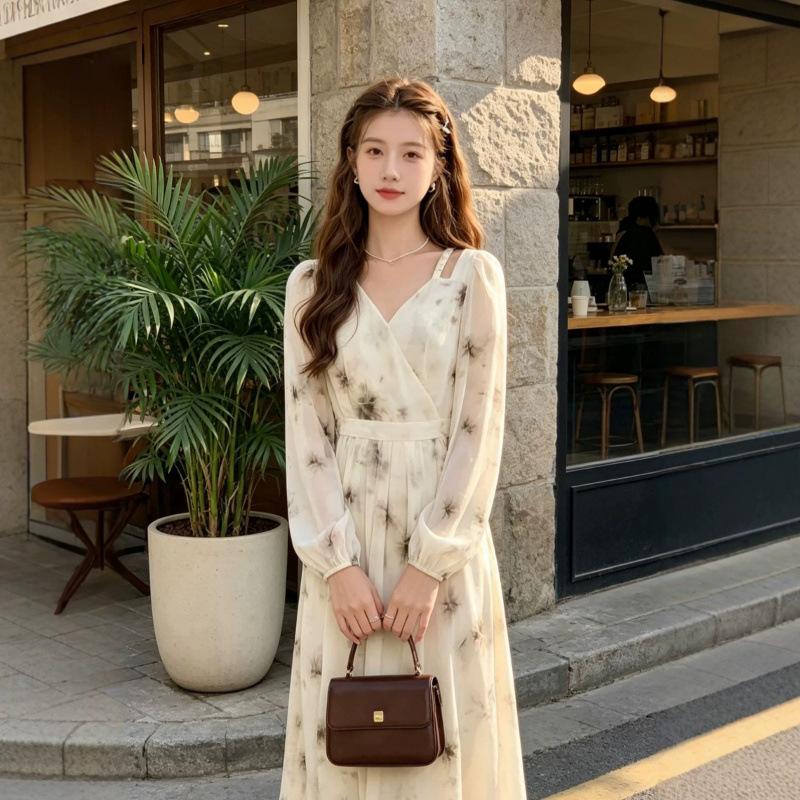 French Spring and Summer New Printing Mori High Waist Thin Romantic Long Sleeve Long Dress Niche Design