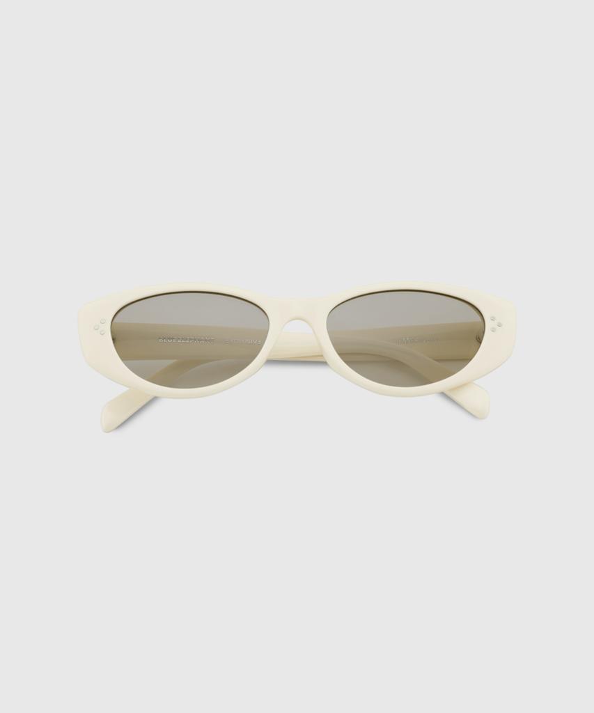 Beulluellipeonteu Jenner Ivory
