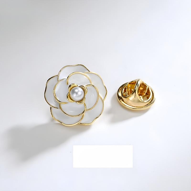 

Камелия, капающая маслом, Антибликовая горловина, Маленькая брошь, Изысканная женская жемчужная брошь со скрытой застежкой белый