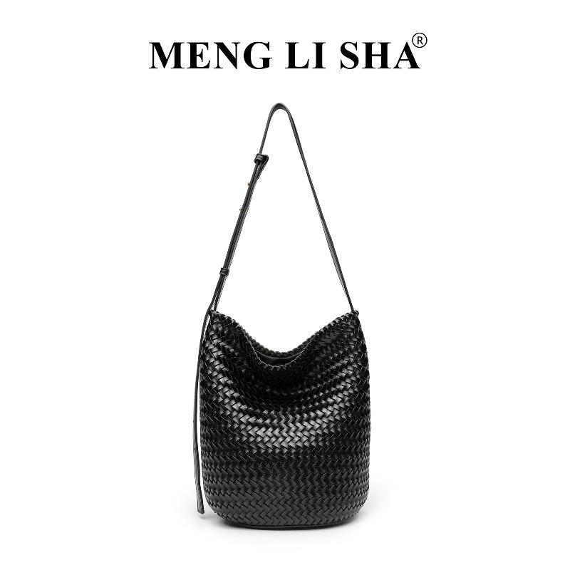 New women s bag retro hand-woven bucket bag commuter fashion versatile shoulder messenger bag