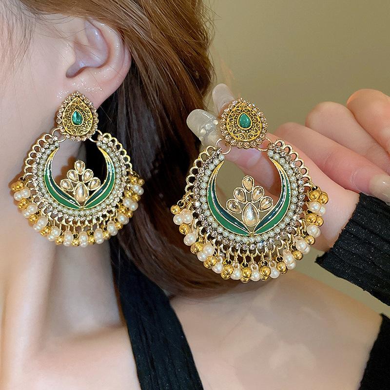Ethnic Geometric Water Drop Tassel Earrings: Retro Design with Niche Temperament and High-Class Feel in National Style