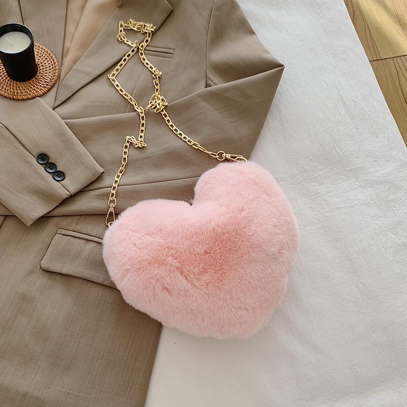 Womens Contemporary Fur Bag Stylish Soft Plush Purse With Chain Ideal For Everyday Use