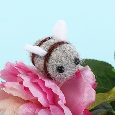 Party Scrapbooking Cute Nursery Costume Accessories Wool Felt Ornament  Balls Bumble Bees  Craft