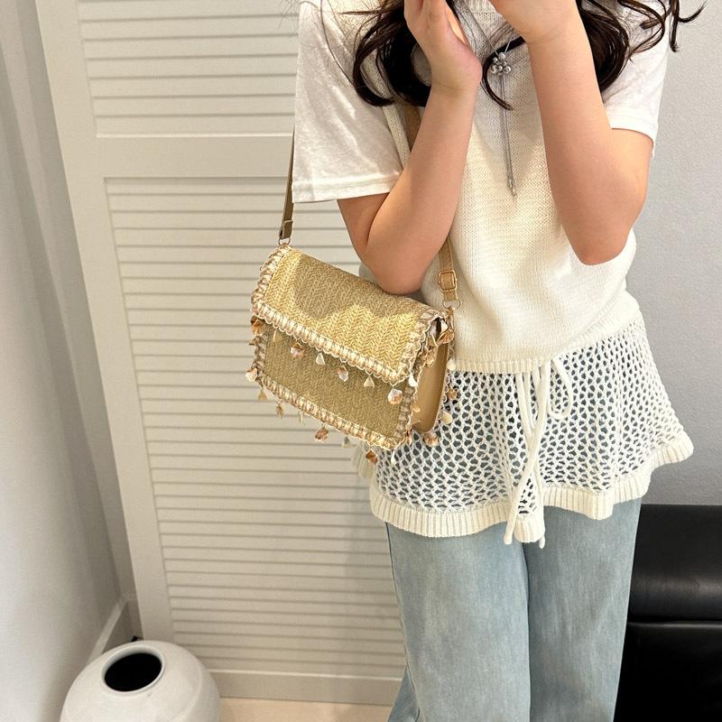 Shell Tassel Straw Shoulder Bags for Women Simple Ladies Woven Square Messenger Bags Casual Female Beach Flap Handbags Purse
