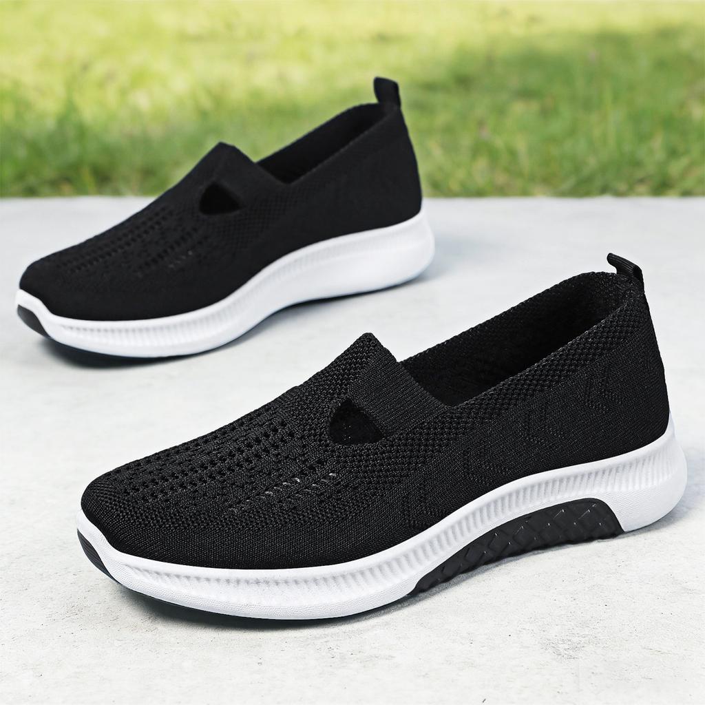 Women Shoes Spring Elderly Mom Shoes Breathable Soft Sole Slip On Casual Shoes Walking Shoes Casual Daily Comfortable Lightweight Sneakers
