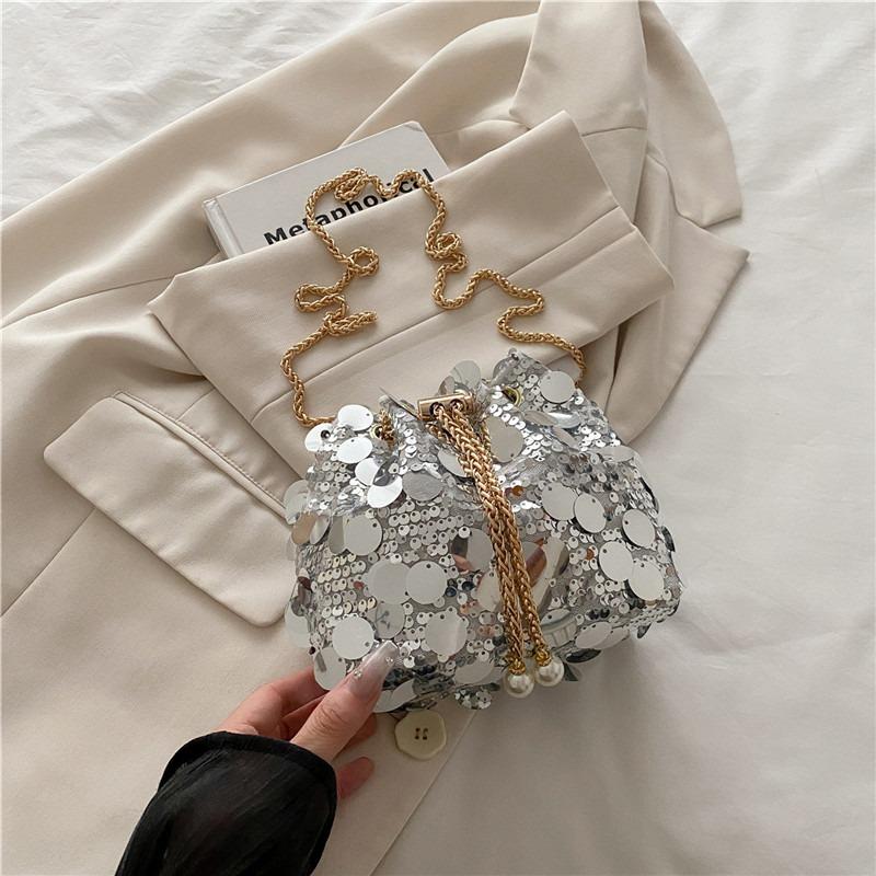 

Today s popular bucket bag women s new fashion messenger bag women s chain shoulder bag women s срібний