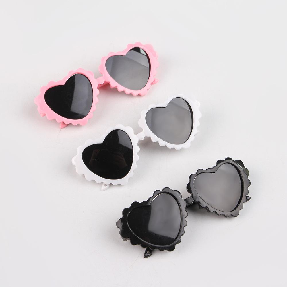 New dog headgear glasses cute pet Christmas funny glasses heart-shaped cat sunglasses pet glasses