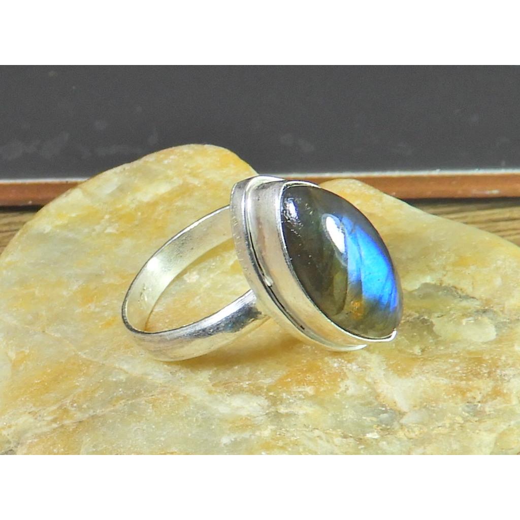 

Marquise Labradorite Ring US7 Solid 925 Sterling Silver Chunky Gemstone Ring MK-08