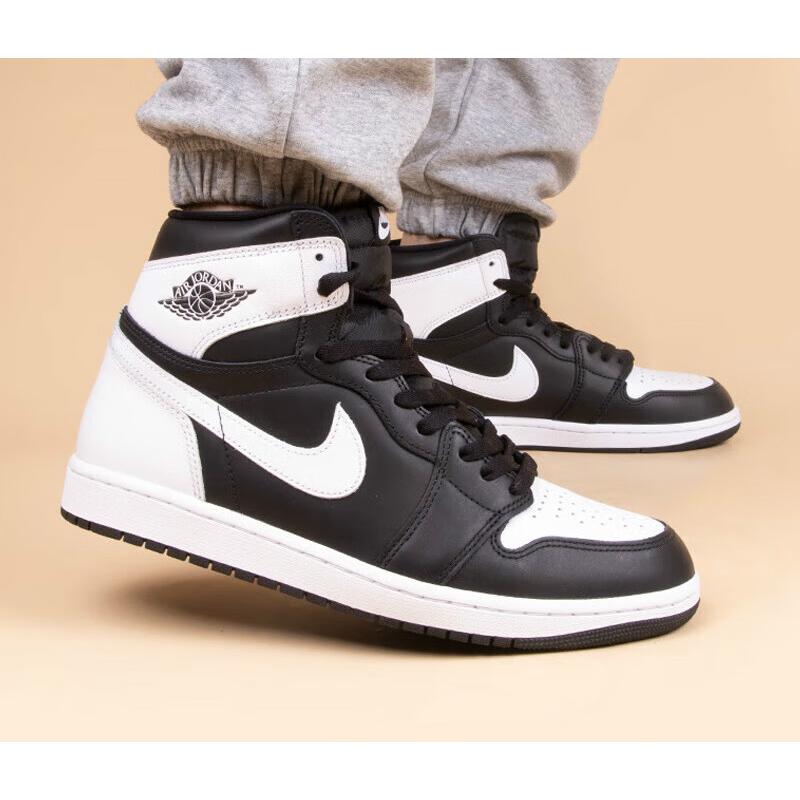 Jordan 1 Retro High OG Black White GS FD1437-010