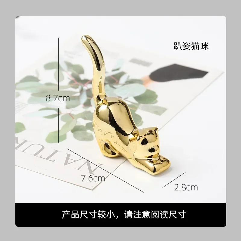 MOONBIFFY Small Gold Electroplate Ceramic Animal Figurines Swan Alpaca Dog Cat Rabbit Fox Deer Porcelain Home Desk Decoration