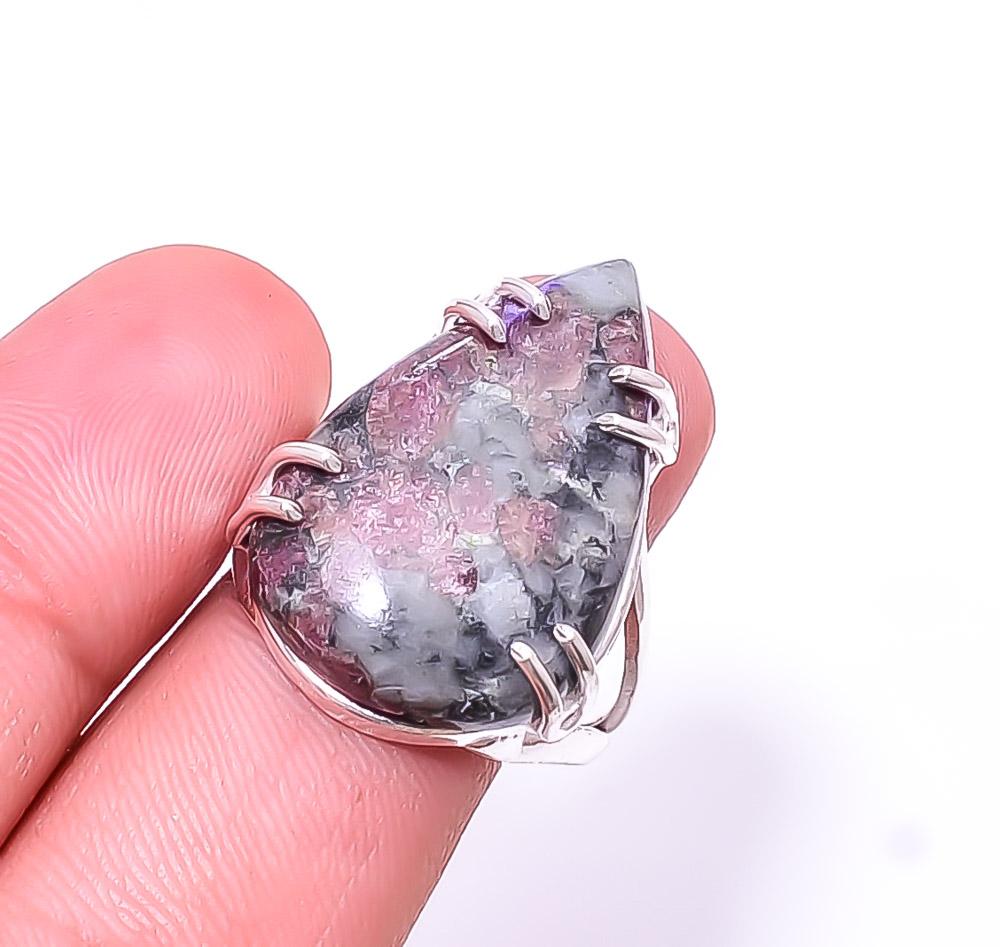 

Eudialyte -Russia Solitaire Gemstone Handmade 925 Sterling Silver Ring s.9 R177