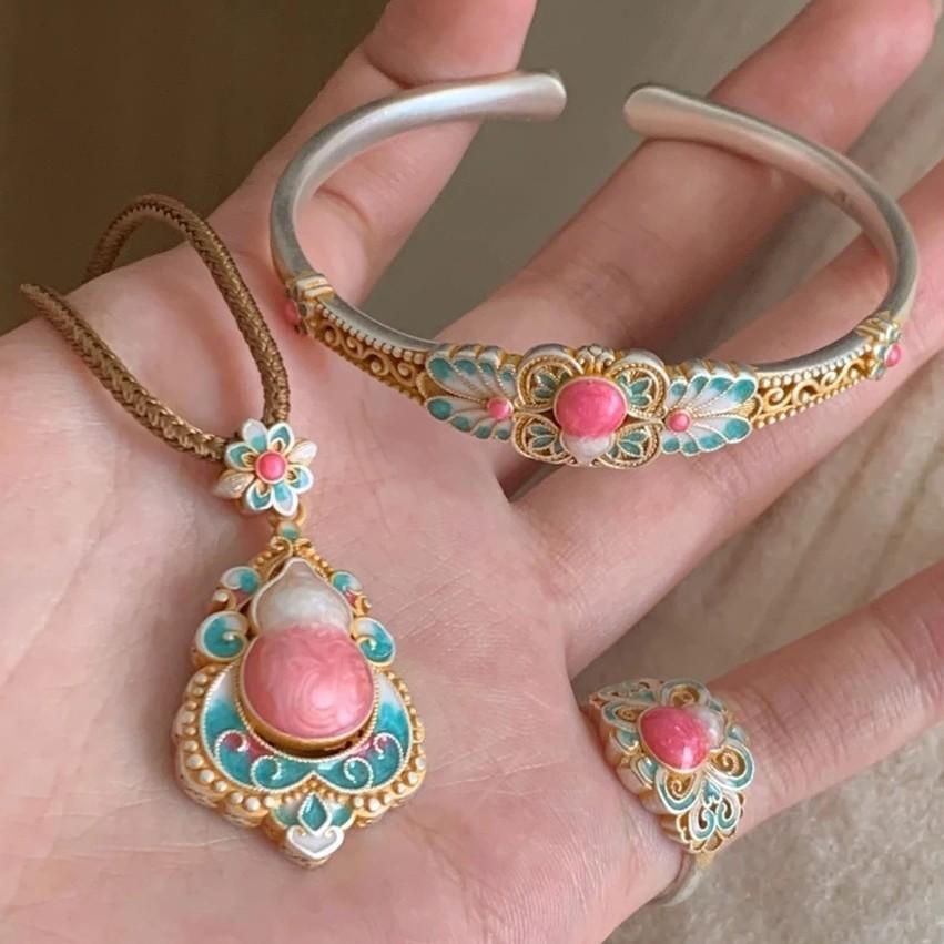 2026New gold-painted gourd necklace, enamel new Chinese-style vintage ring set, pendant necklace, bracelet for girls