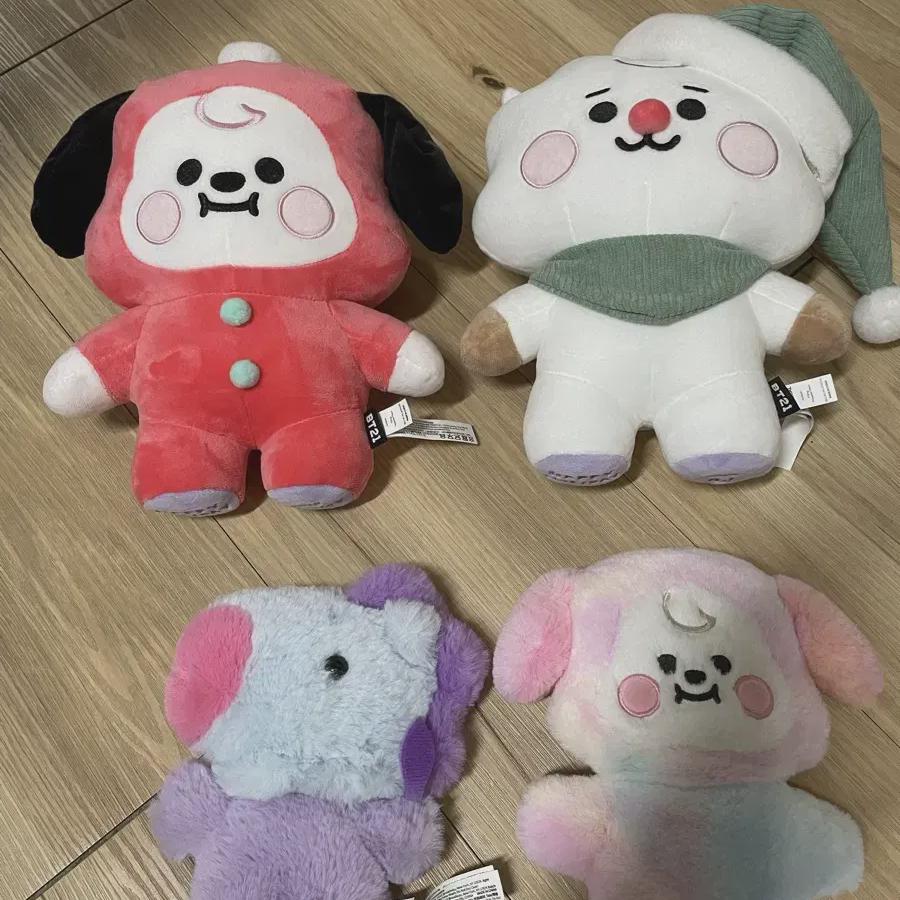 

Партия кукол Bt21