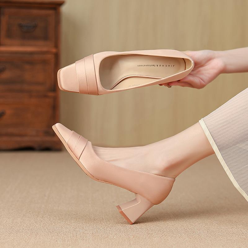 Fashion Luxury Satin Chunky Heels Women Loafers Autumn Elegant Square Head Mid Heeled Women Pumps Fashion Banquet Office Shoes for Women