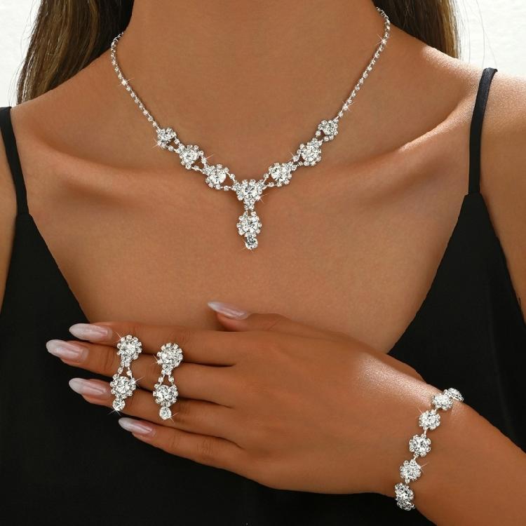 Fashionable Flower Design Rhinestones Jewelry Set Earrings Necklace Bracelet Suitable for Trendy Women Stylish Wear