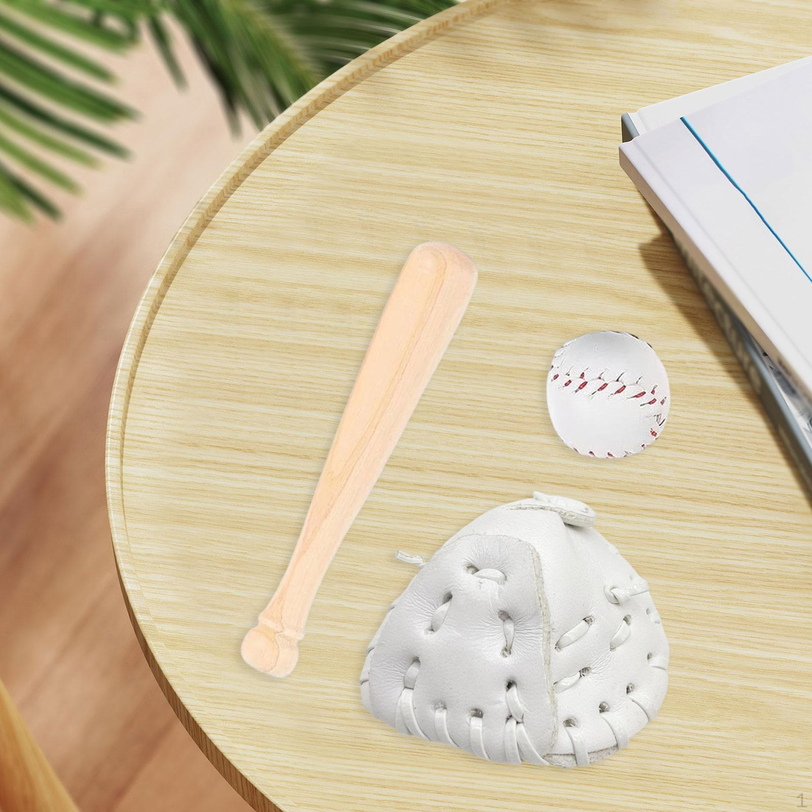 Baseball Keychain - Stylish Accessory for Sports Fans