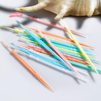 100/200 Adet Çift Başlı Ultra İnce Tek Kullanımlık Kürdan Taşınabilir Aile Paketi Üst Düzey Kişiselleştirilmiş Yaratıcı Meyve Çubukları